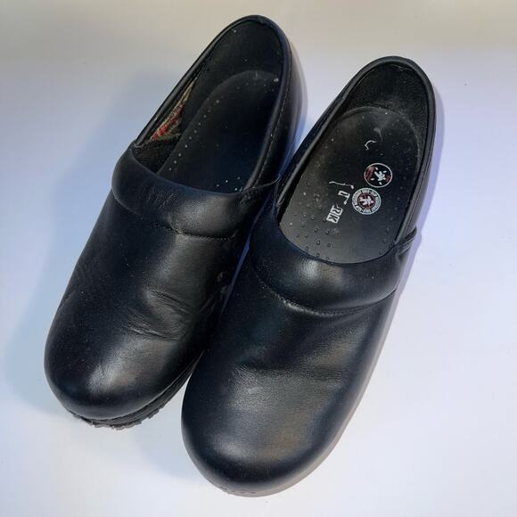 Work Sketchers Womens Slip on Shoes Slip Resistant Sole Black Size 8 - Picture 1 of 14